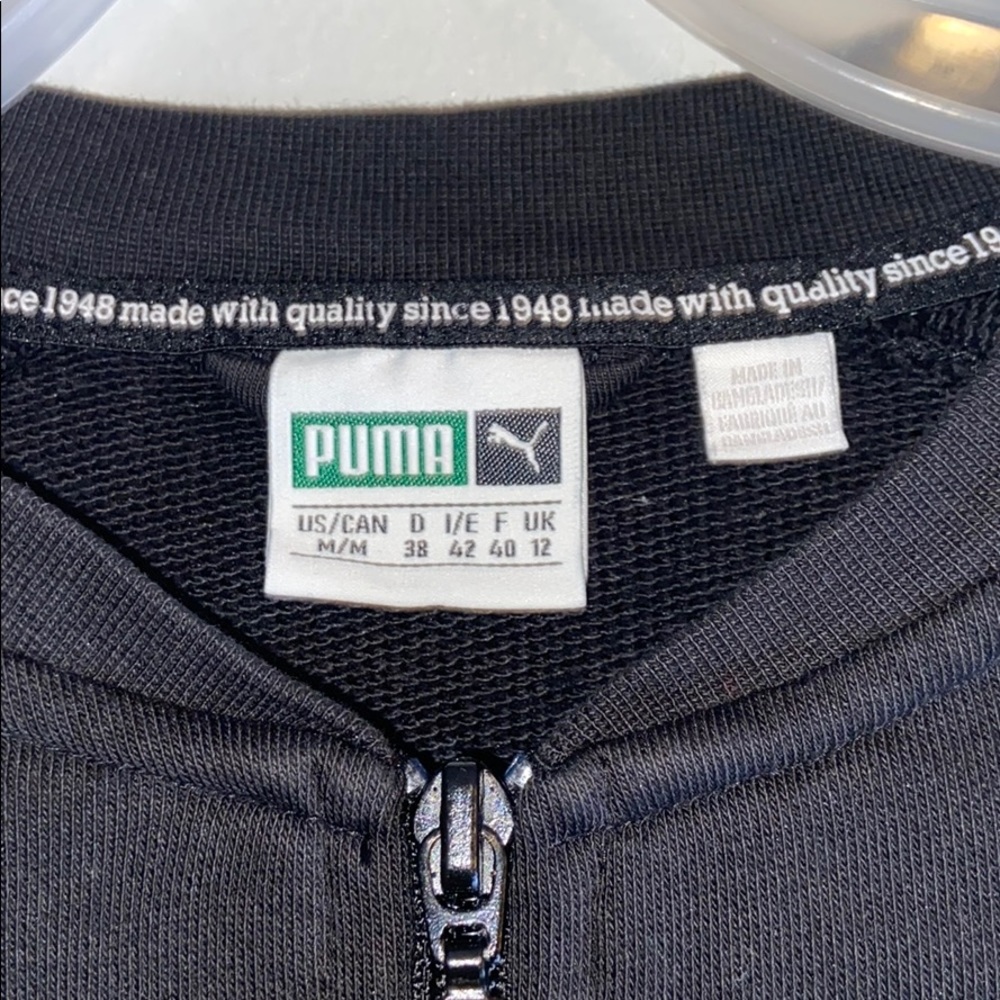 ⭐️HP⭐️ Puma Jacket - Picture 5 of 5